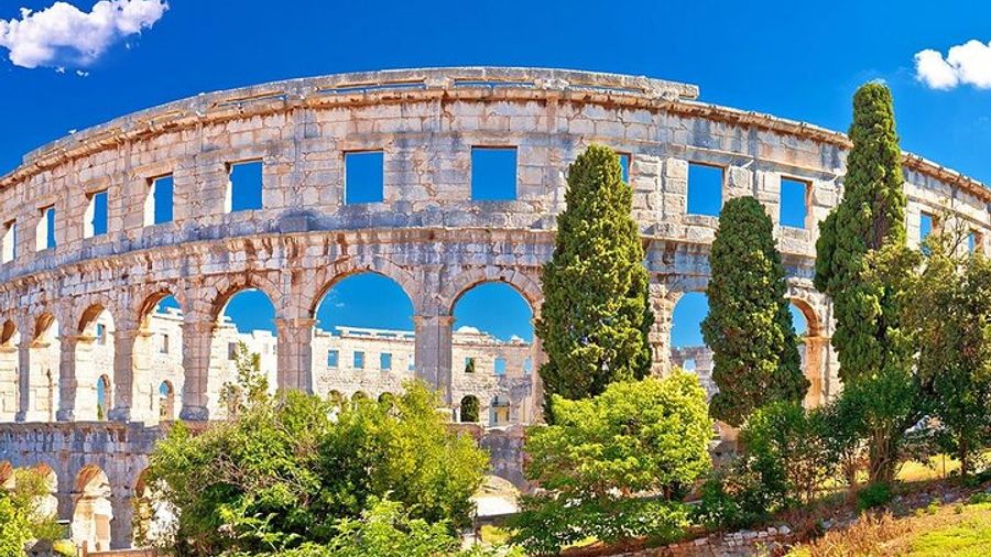 Pula, Croatia Private Tour Led by a Local History Teacher