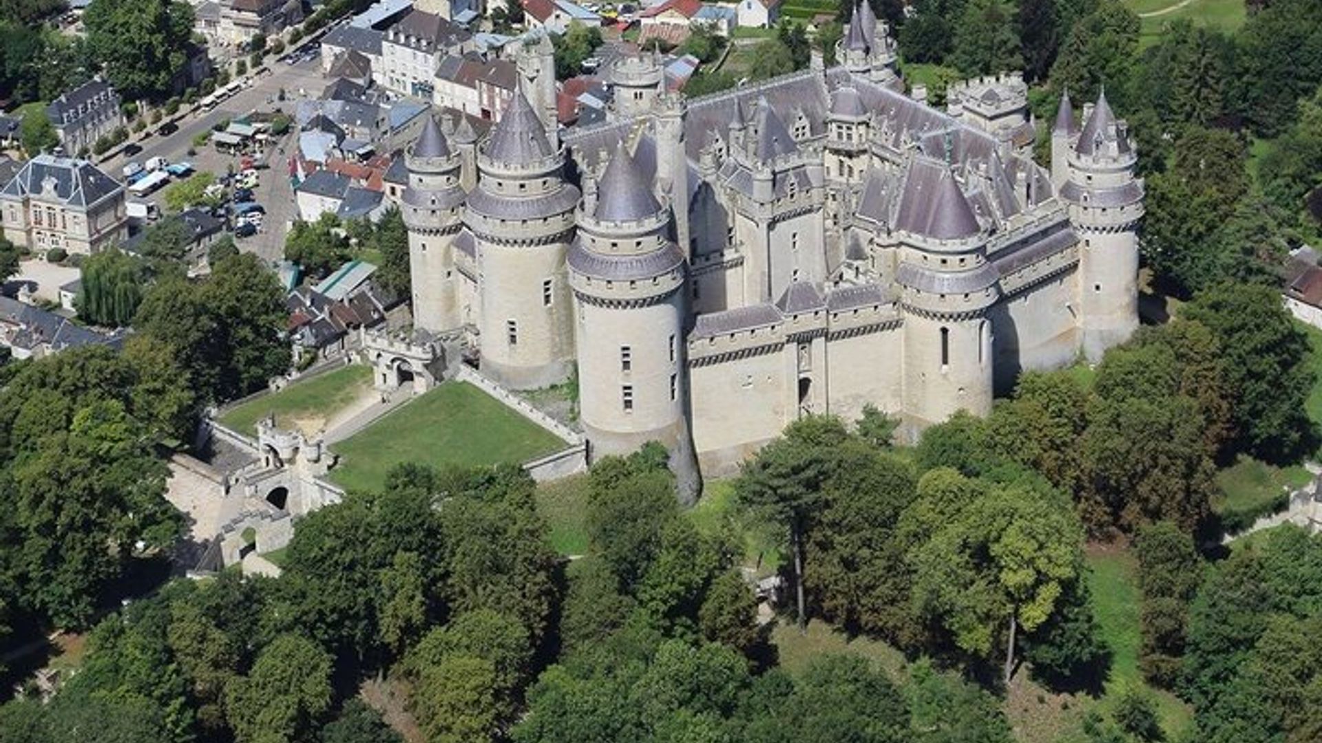 Castle of Pierrefonds Entry Tickets Paris Optional Audio Guide