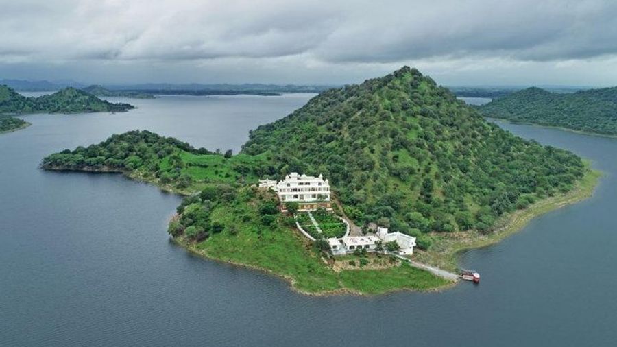 Udaipur and Mount Abu 4-Night Honeymoon Package