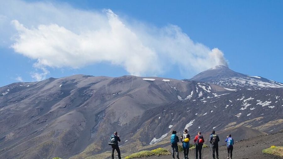 Mt. Etna Small-Group Tour With Lunch and Pickup From Catania