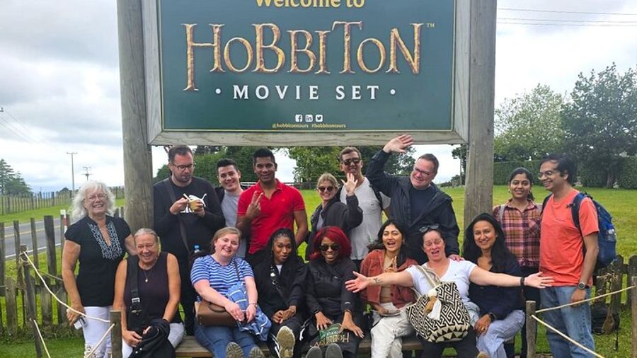 Hobbiton Day Tour from Auckland in Small Groups