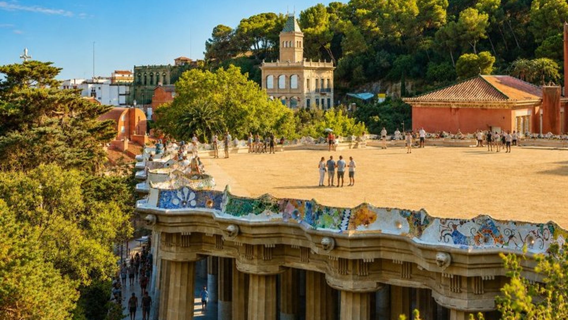Park Güell Guided Tour with Skip the Line Tickets