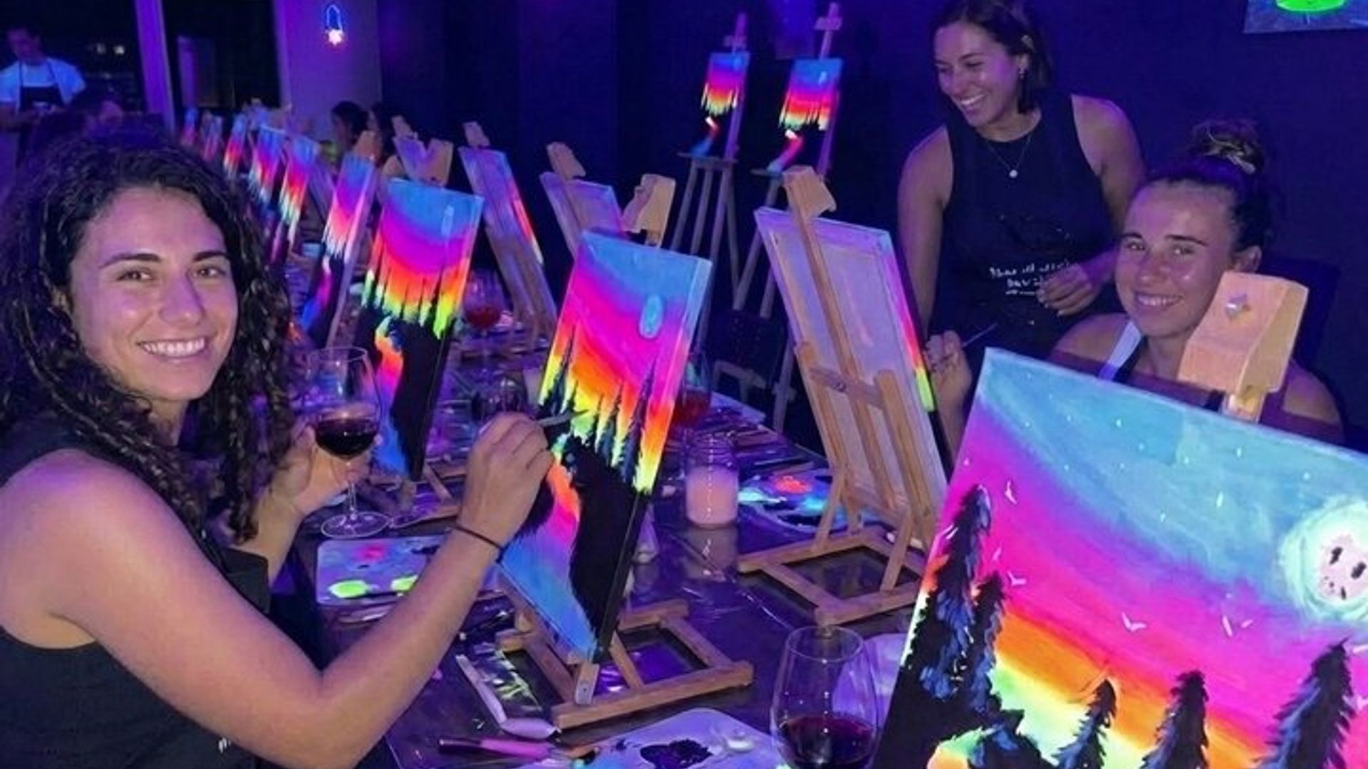 Paint & Wine Workshop in Barcelona in creative studio