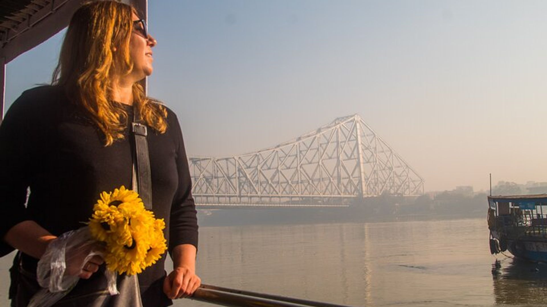 Small-Group Early-Morning Walking Tour with Breakfast, Kolkata