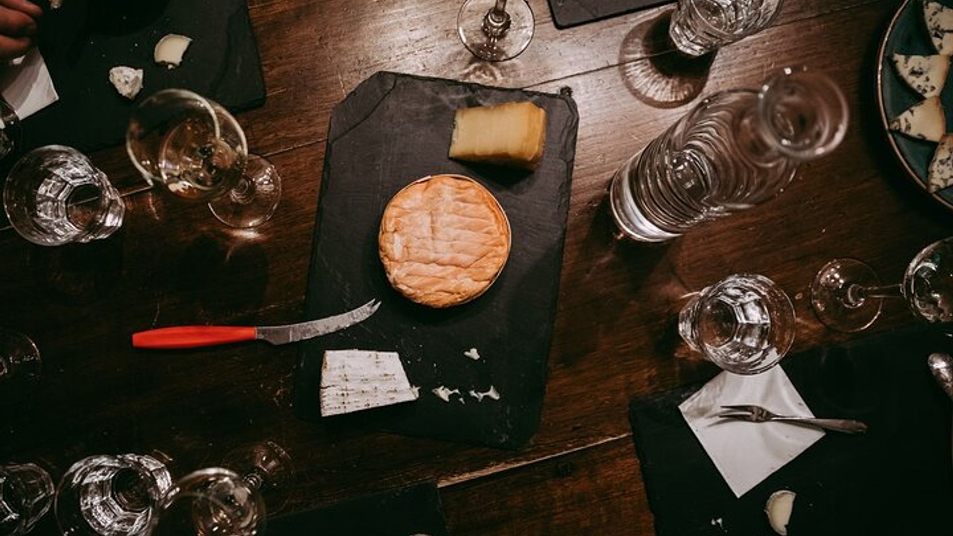 Paris Cheese and Wine Tasting Small-Group Experience