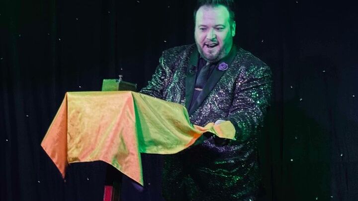 Pigeon Forge Magic Show
