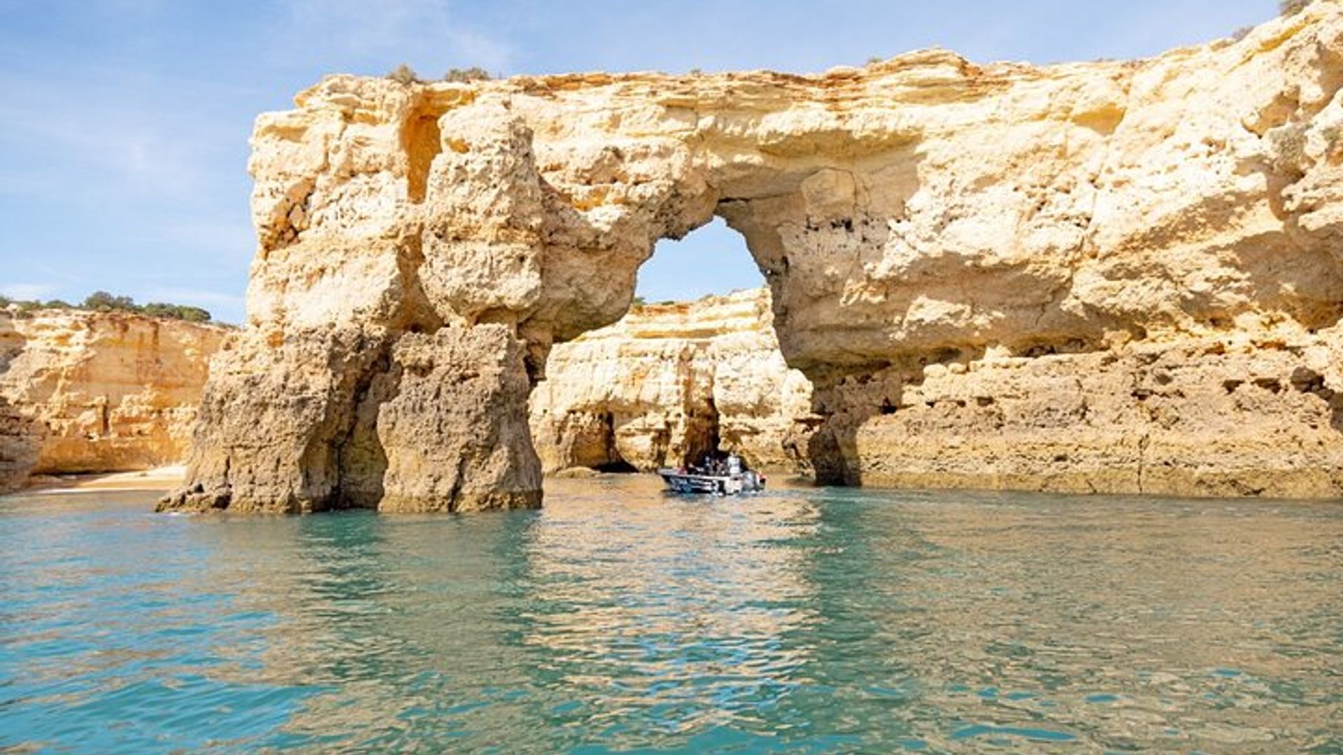 Visite des grottes de Benagil au départ d'Armação de Pêra