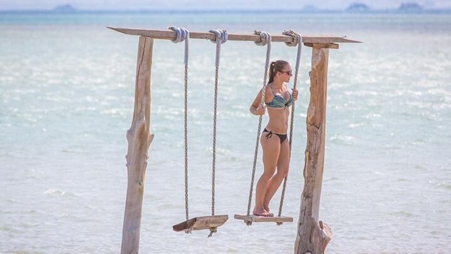 Orange Bay Island VIP Snorkeling Sea Trip W/ Lunch - Hurghada