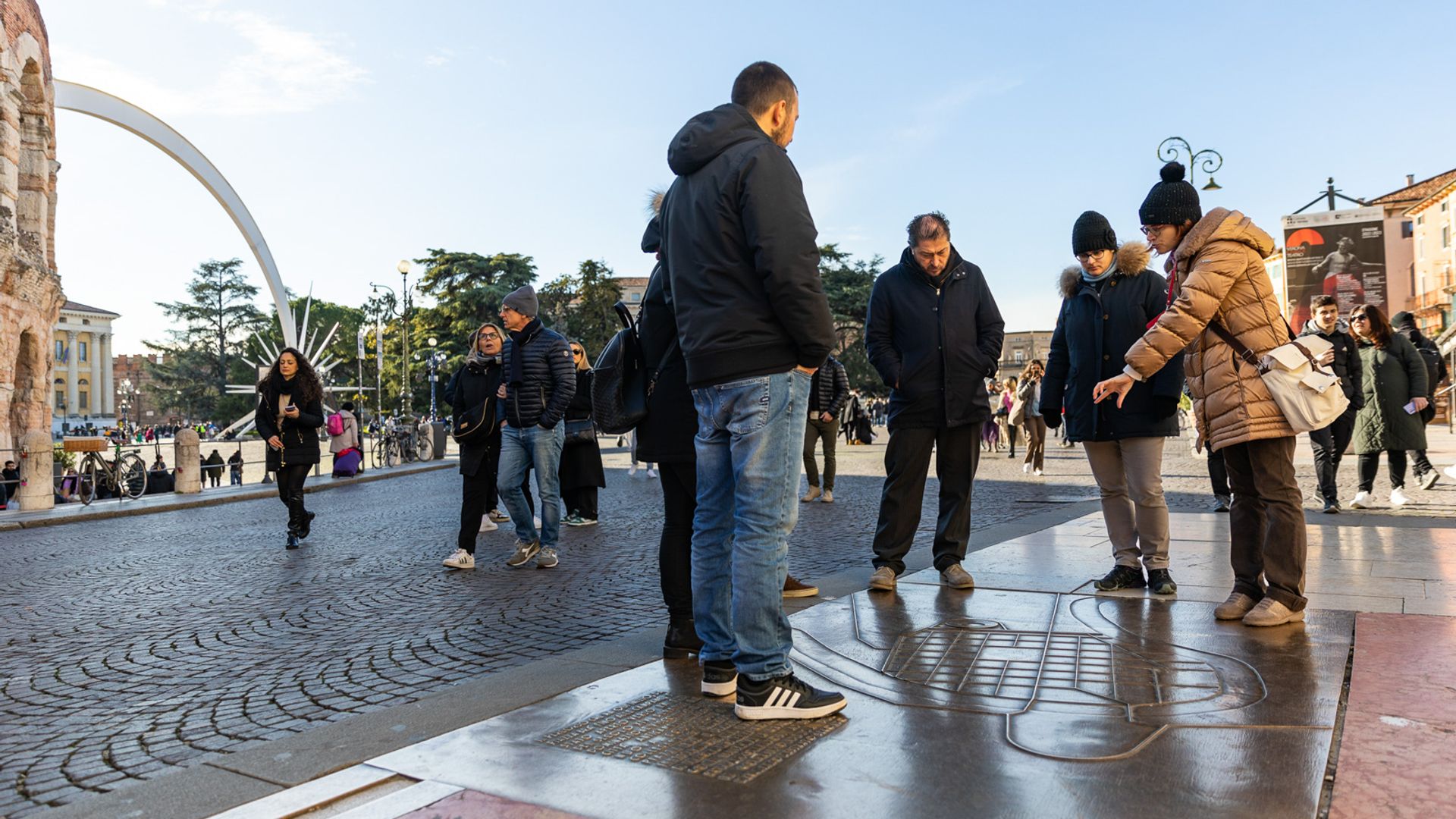 Street Food Walking Tour in Verona
