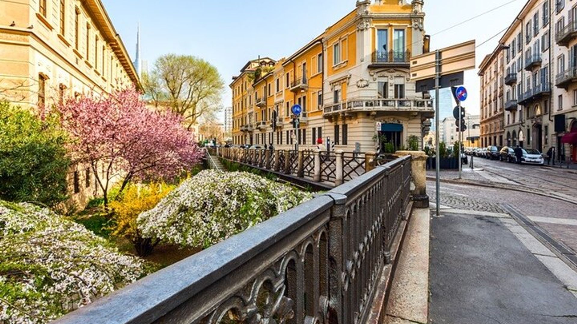 The secrets of Brera Private Tour: the district & Pinacoteca guided tour