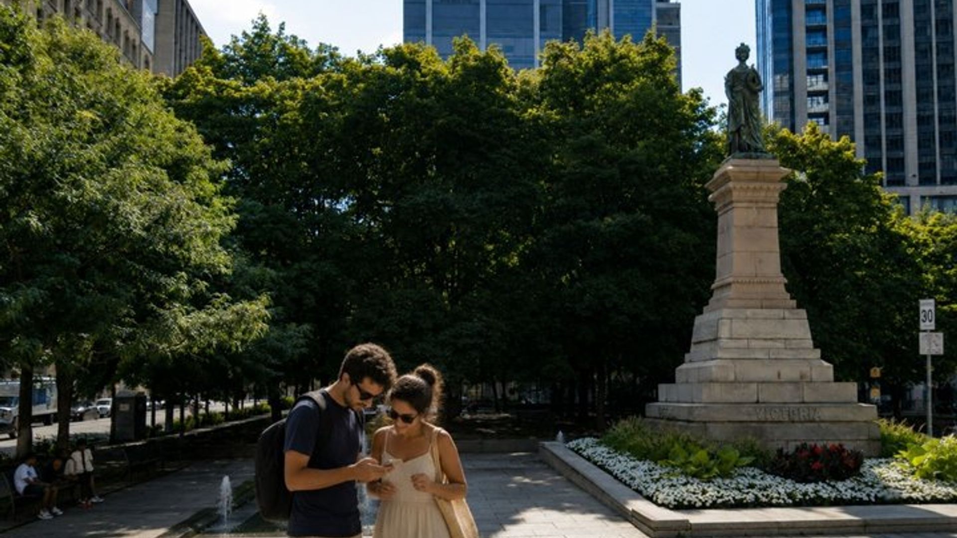 Montréal chasse au trésor & Highlights visite à pied autonome