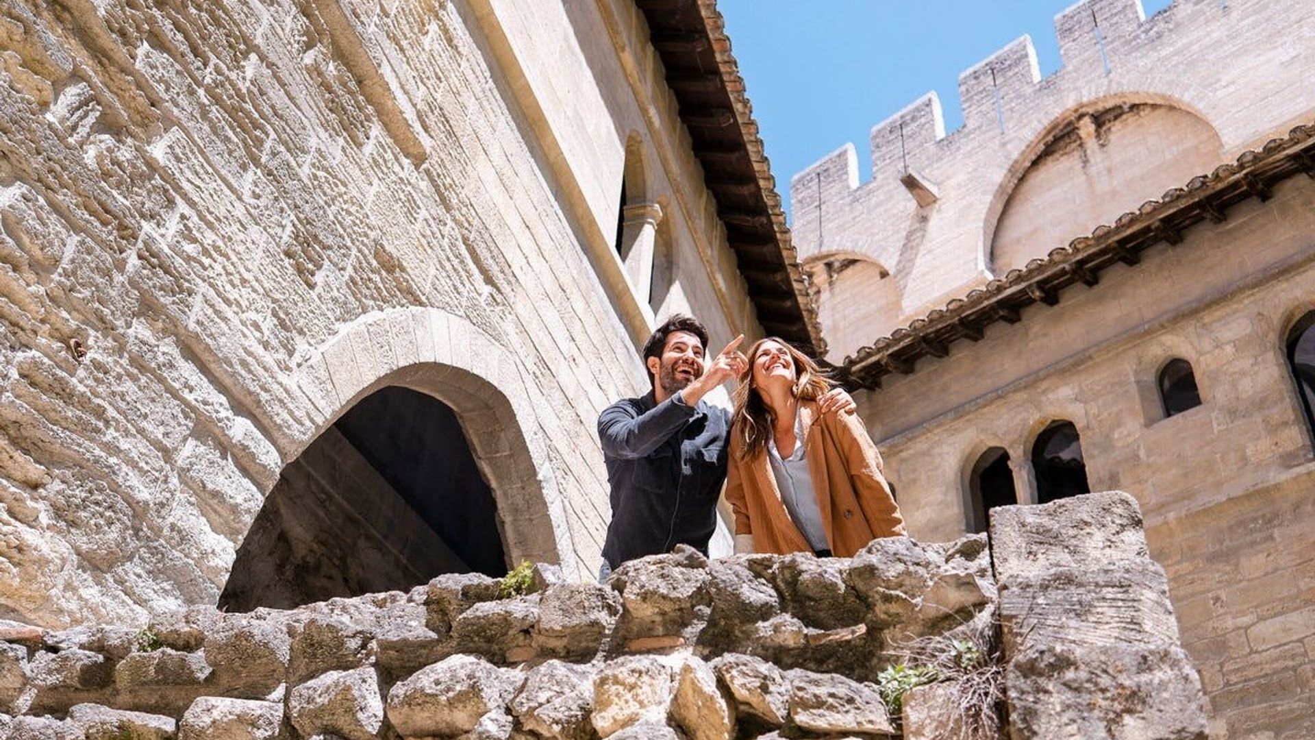 Palais des Papes entrance tickets and access to the Gardens