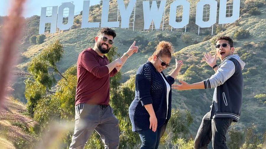 Hollywood Sign Express Walk in Los Angeles