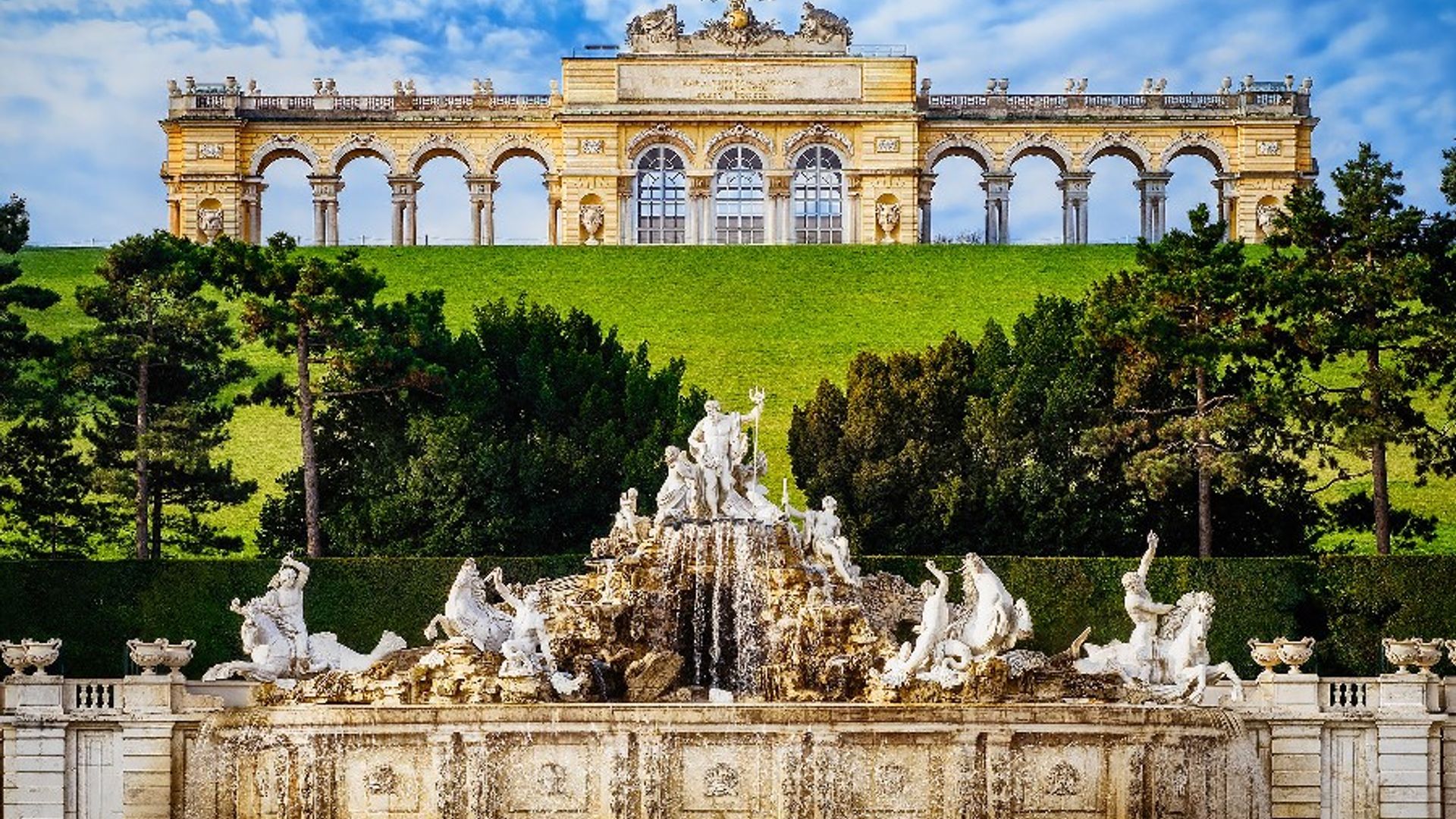 Vienna in a Day: Private Tour including Panoramic Drive