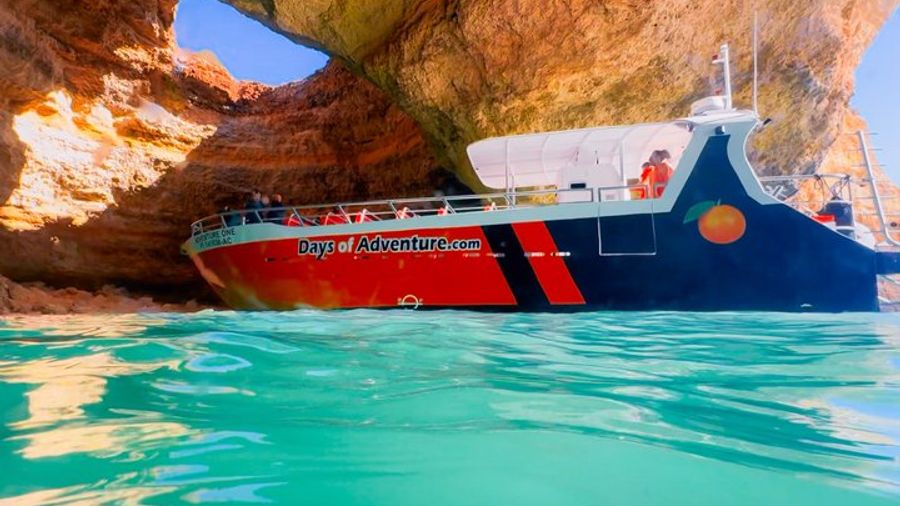 Combo Adventure: Benagil Caves Tour & Dolphins from Lagos