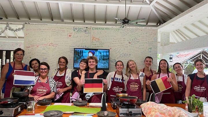 Lombok Small-Group Half-Day Cooking Class with Garden Tour