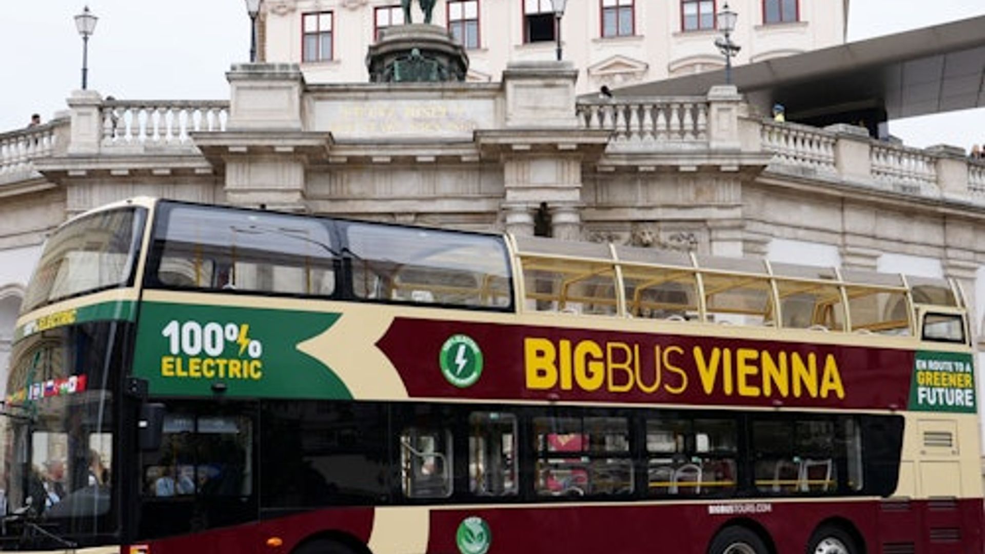 Big Bus Vienna: Hop-On Hop-Off Bus Tour