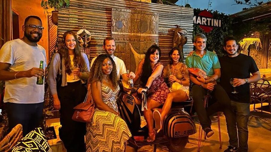 Accra Nightlife Tour: Experience Great Vibes & 2 Free drinks