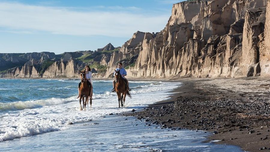Santorini Small-Group Coast-to-Coast Horseback Riding