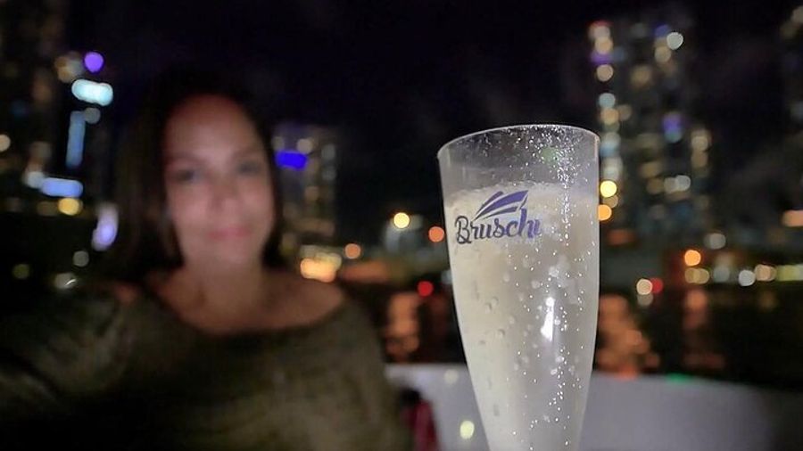 Miami Private Boat Tour with Cooler and Bluetooth Stereo