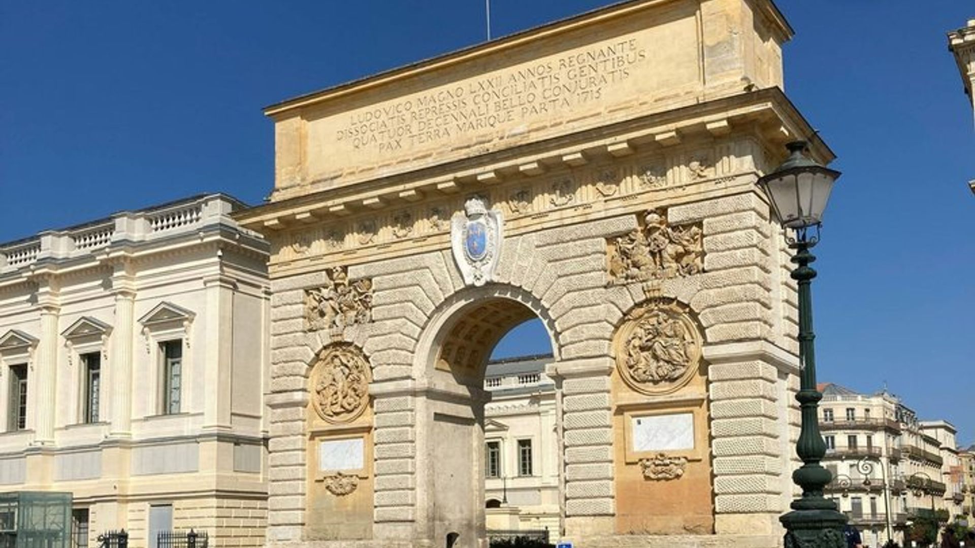Montpellier búsqueda del tesoro & tour a pie autoguiado