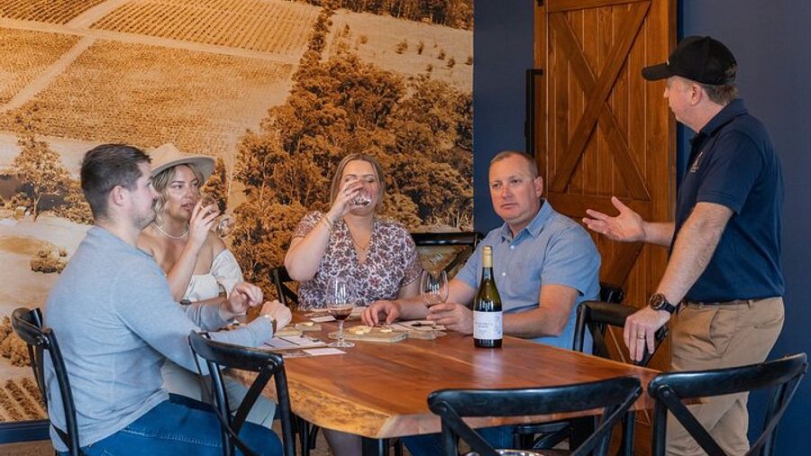 Wine & Cheese Tasting Experience in Hunter Valley