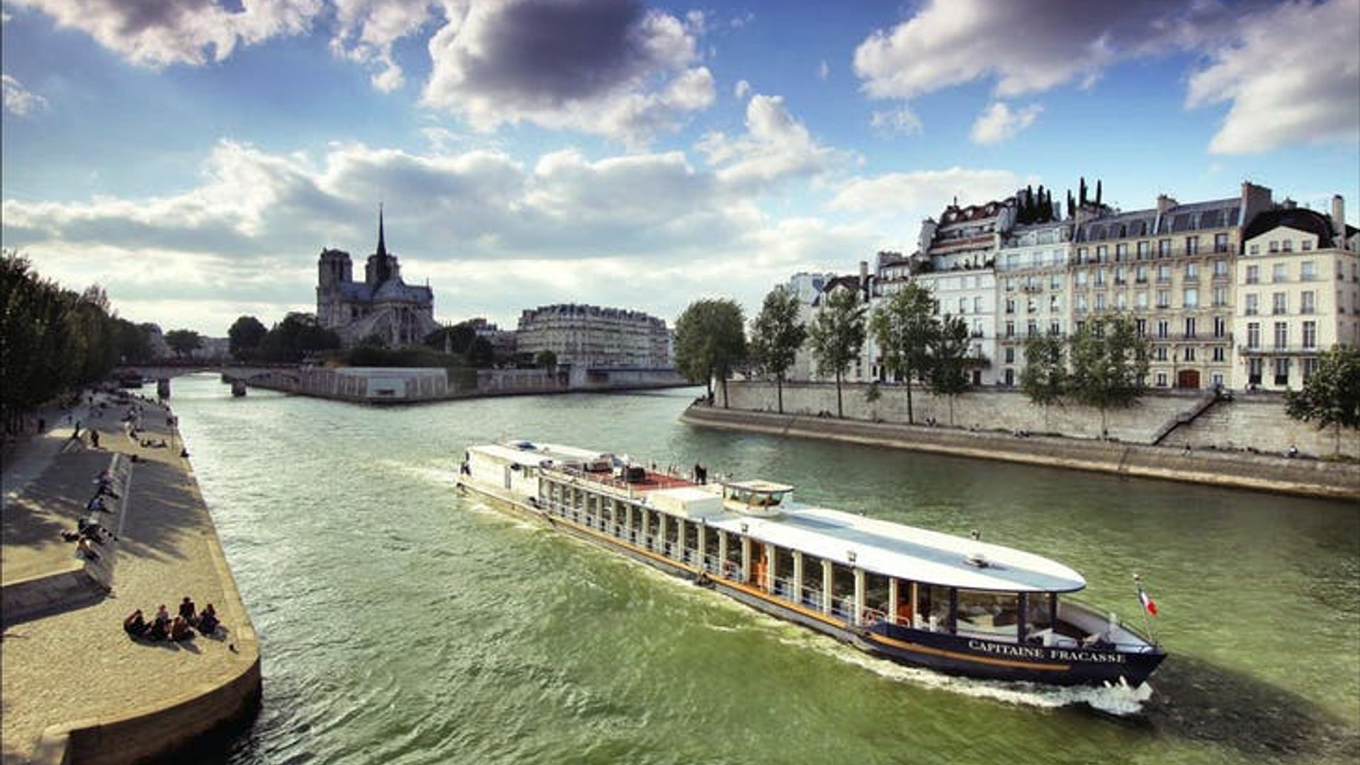 Brunch Cruise on the Seine River