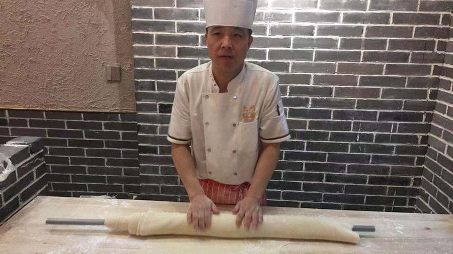 Xi’an Biang Biang Noodle Cooking Class With Spice Market Visit