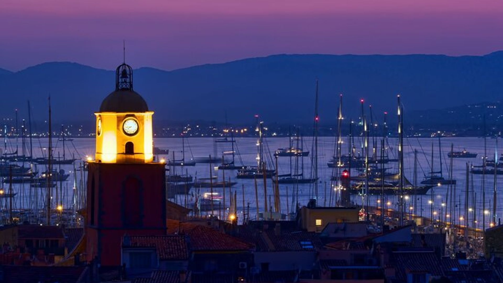 Visite privée de 6 heures des villages de Provence au départ de Saint Tropez
