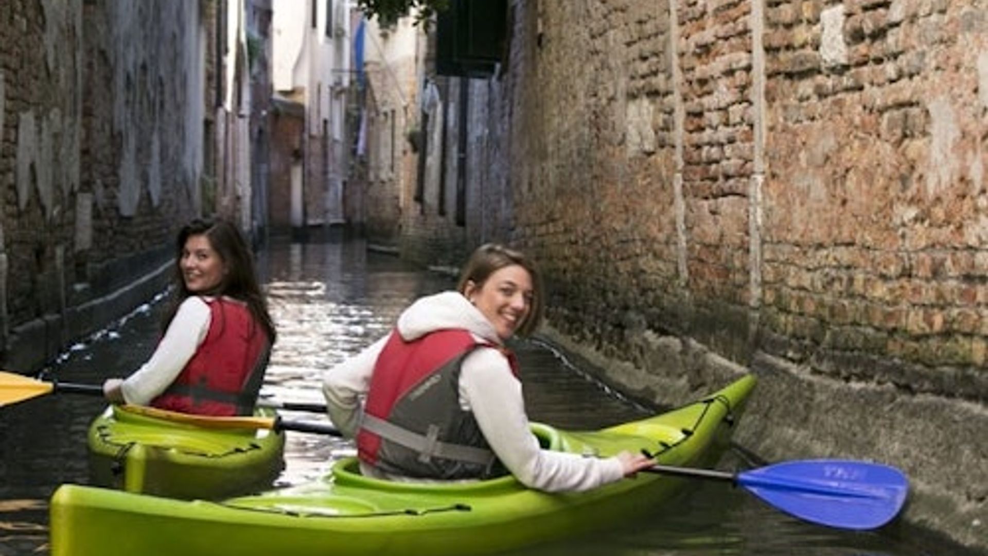 Venice: Guided Kayak Tour