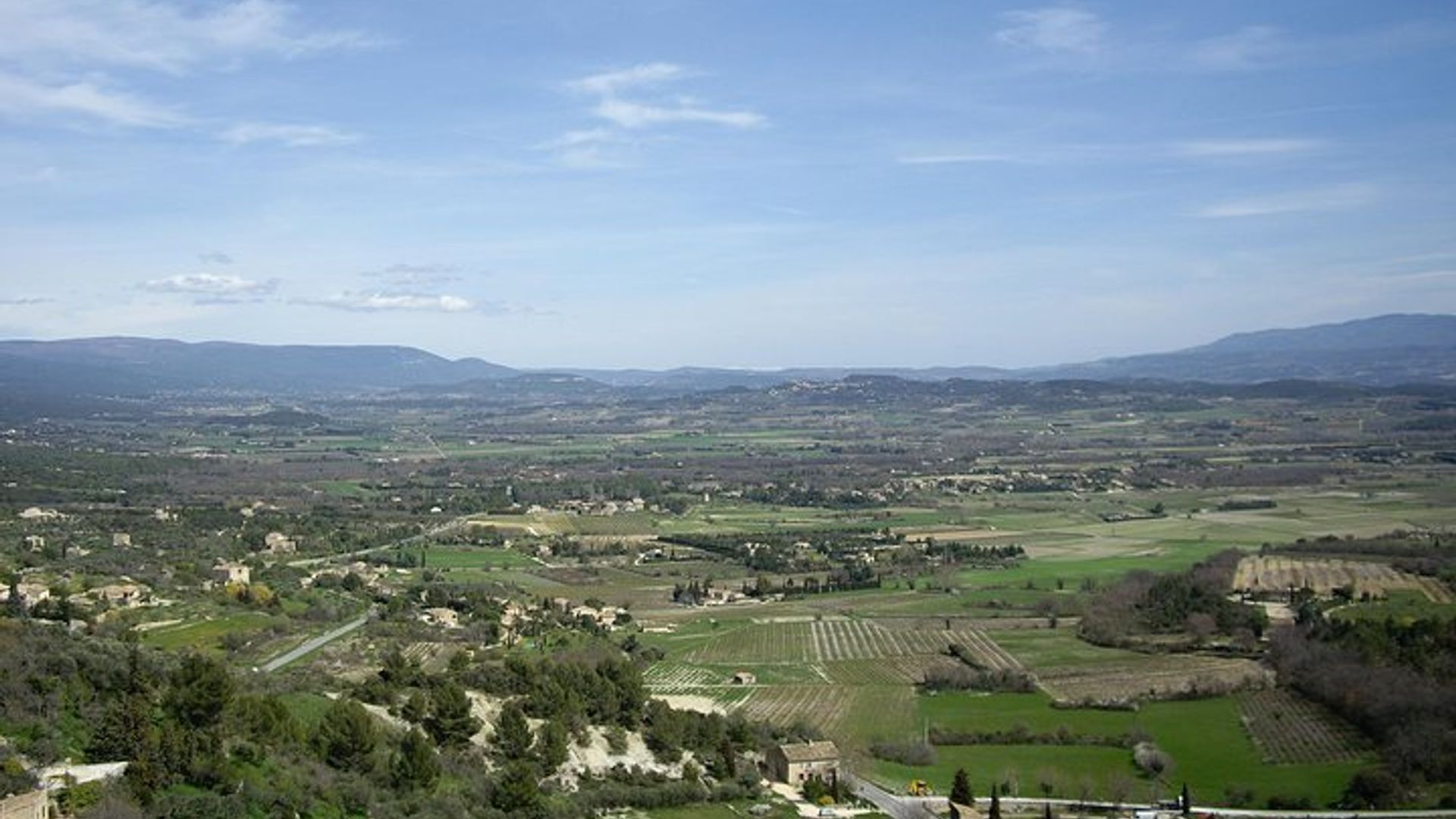 Luberon Villages Half-Day Tour from Aix-en-Provence