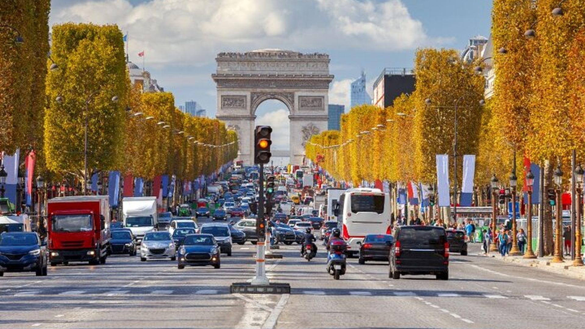 Transfert privé de l'aéroport Paris CDG ou ORY au centre-ville