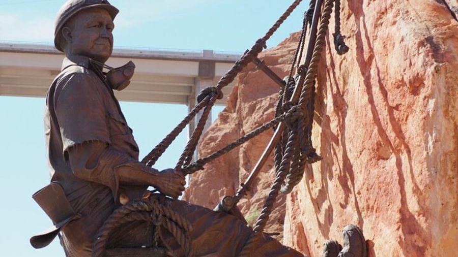 Hoover Dam Above and Below Small-Group Tour From Las Vegas