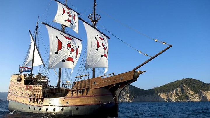Elaphiti Islands On The Luxury Pirate Ship Karaka Dubrovnik