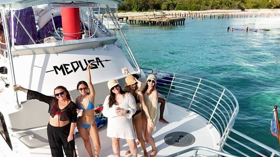 Fajardo Snorkel Tour with Lunch and Open Bar