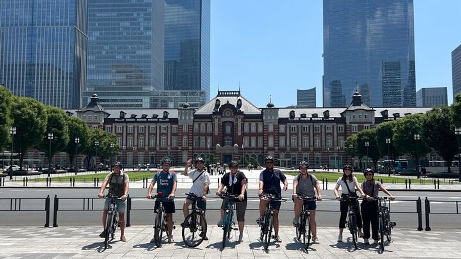 Tokyo Small-Group Guided E-Bike City Tour With Three Routes