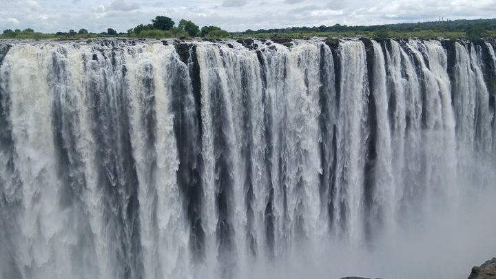 Victoria Falls Private Guided Tour both sides Zimbabwe and Zambia