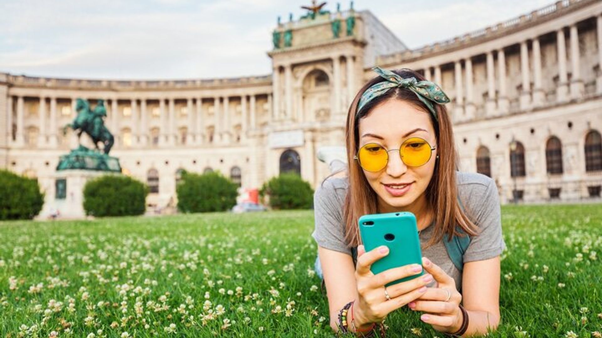 Palácio Hofburg de Viena: Ingresso Sem Fila para o Museu Sisi e Tour pelos Jardins