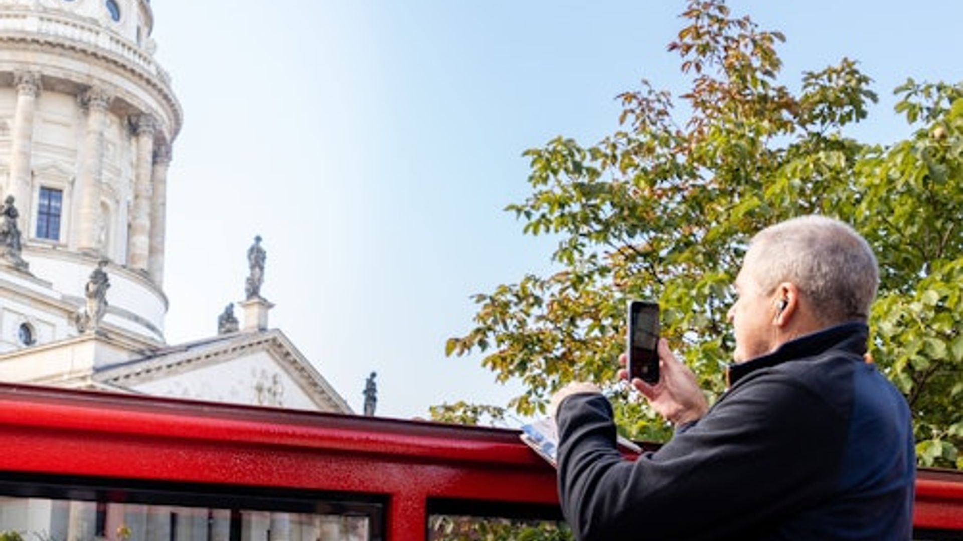 Berlin: 24-Hr Hop-on Hop-off Bus Tour + BODY WORLDS Entry + Audio Guide
