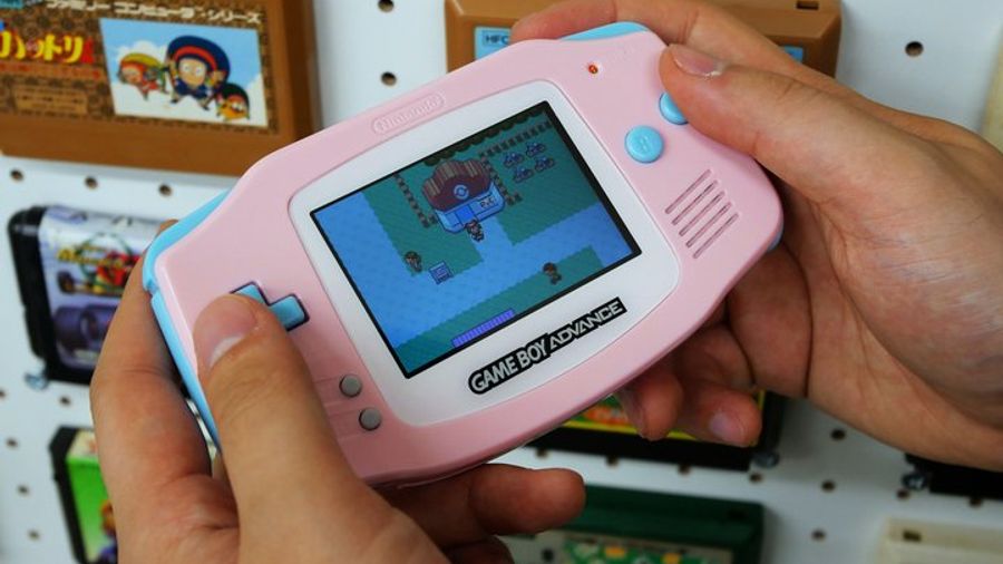 Tokyo: Game Boy Mod Workshop in Akihabara (Original/Advance)