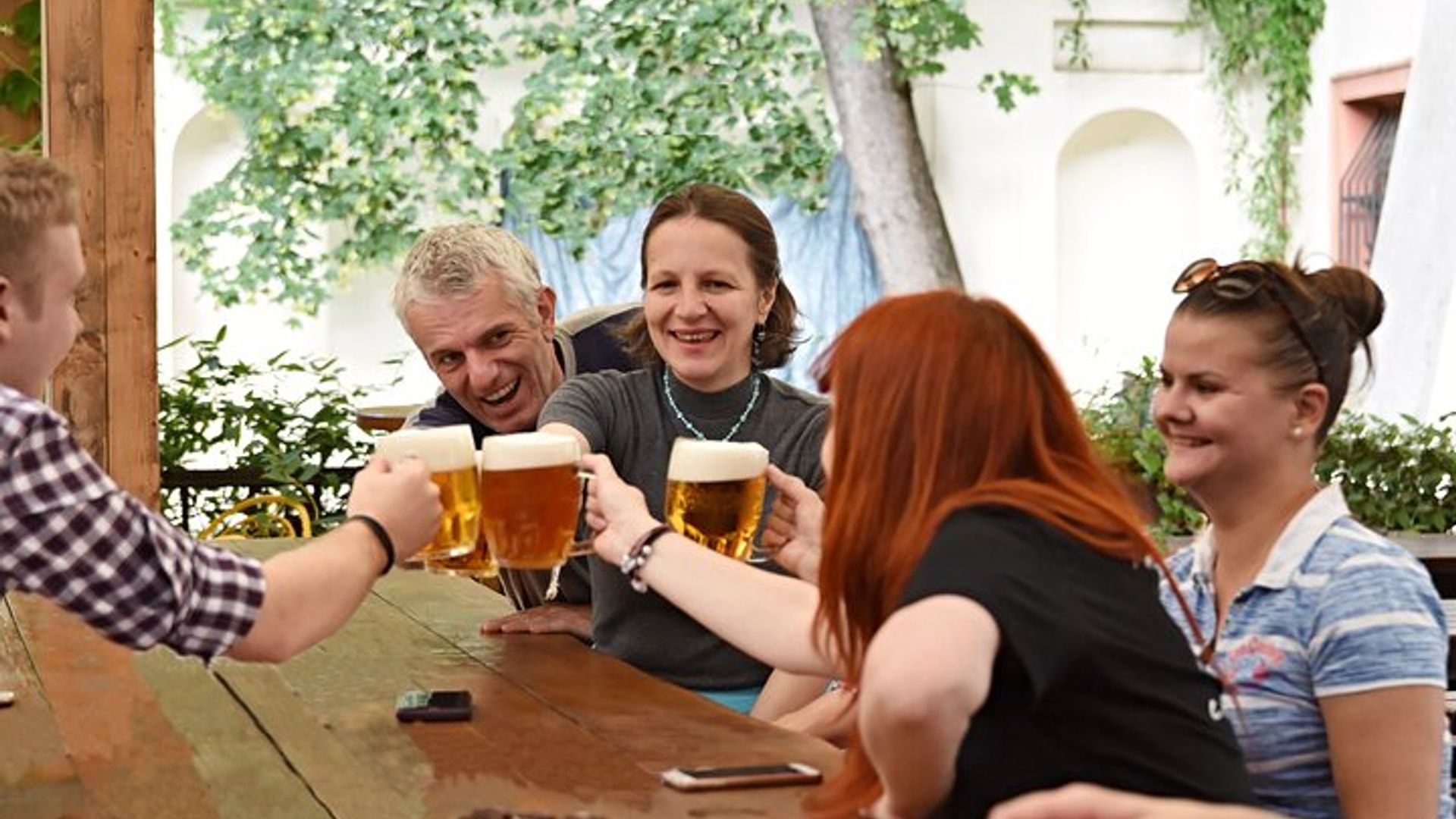 Prague Pub Walking Tour with Three Beers and Czech Dinner