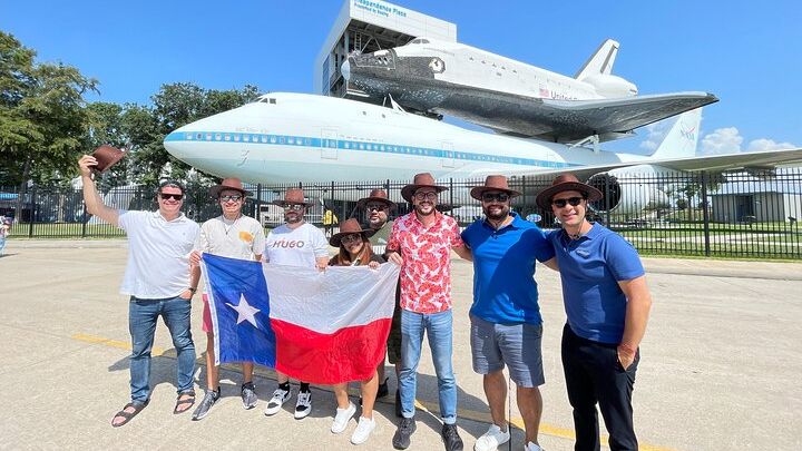 Houston: Round-Trip Transfer to NASA Johnson Space Center