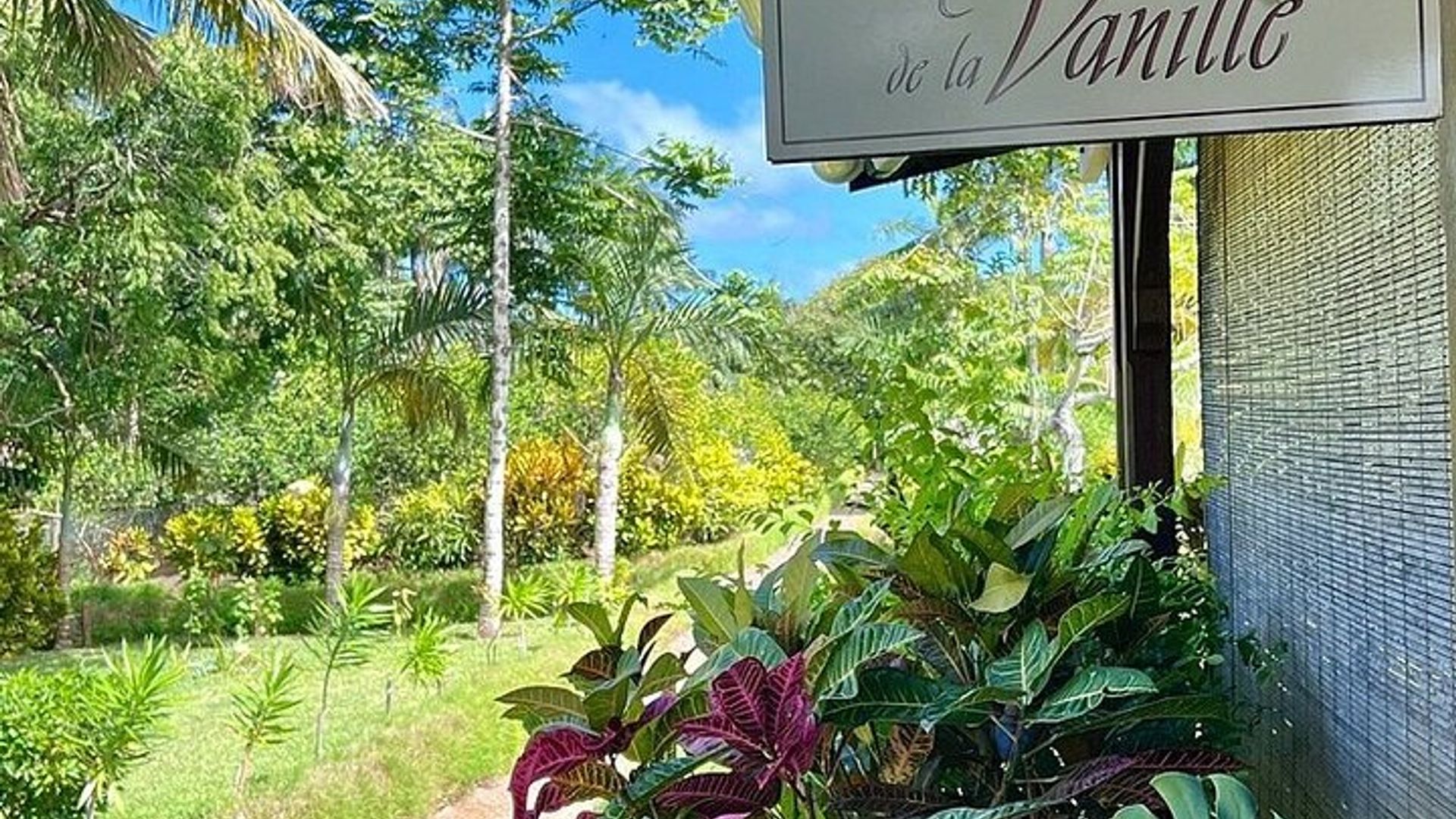 Mauricio Chamarel 7 tours vacacionales privados de tierra coloreada