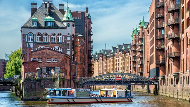 Hamburg: 2-Hour Harbor Cruise
