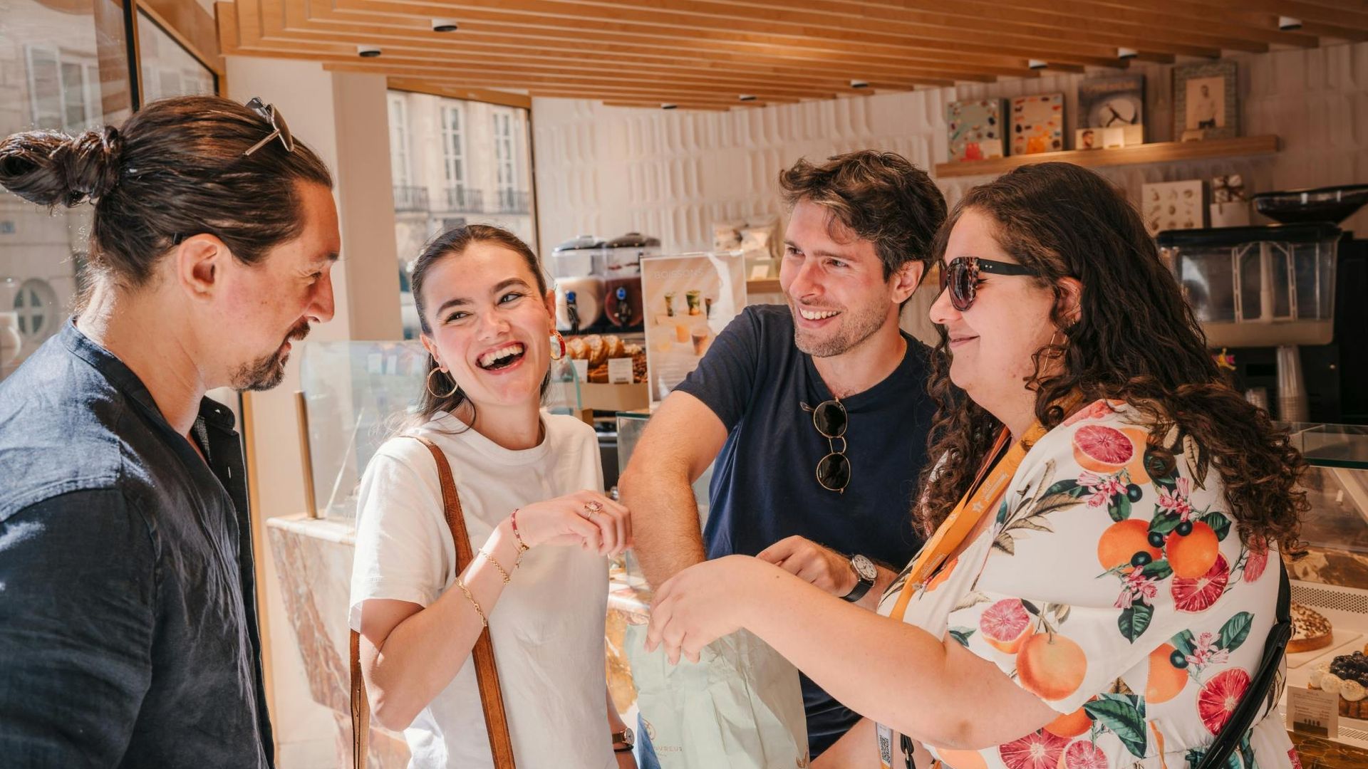 Paris: Traditional Food Tour in Montmartre Neighborhood