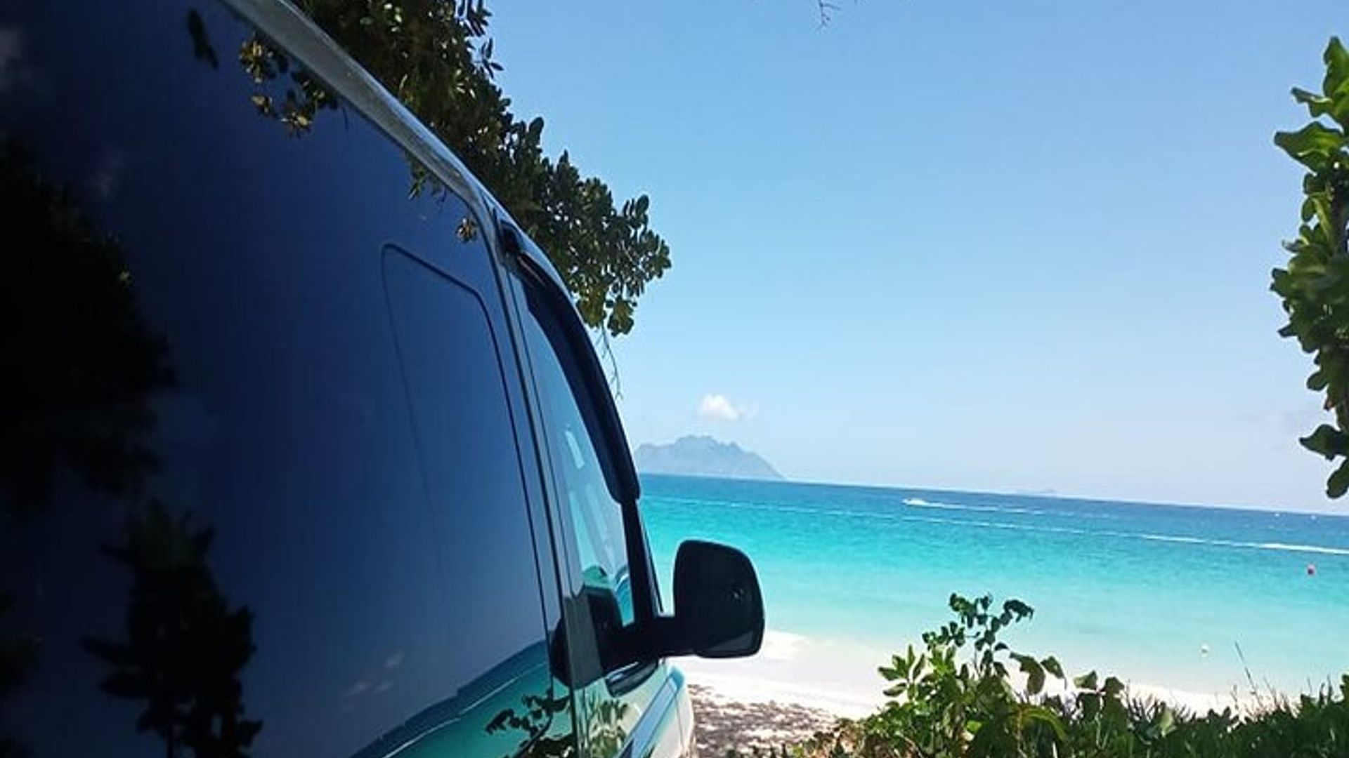 Seychelles Private One-Way Airport Transfer
