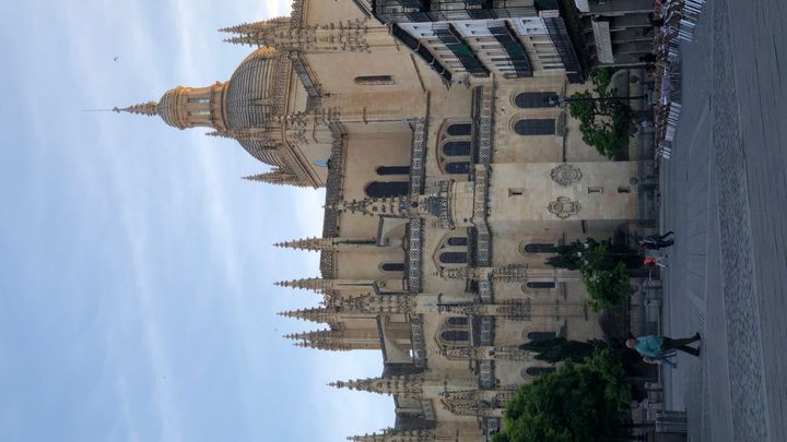 Segovia Guided Tour: City, Cathedral & Alcázar
