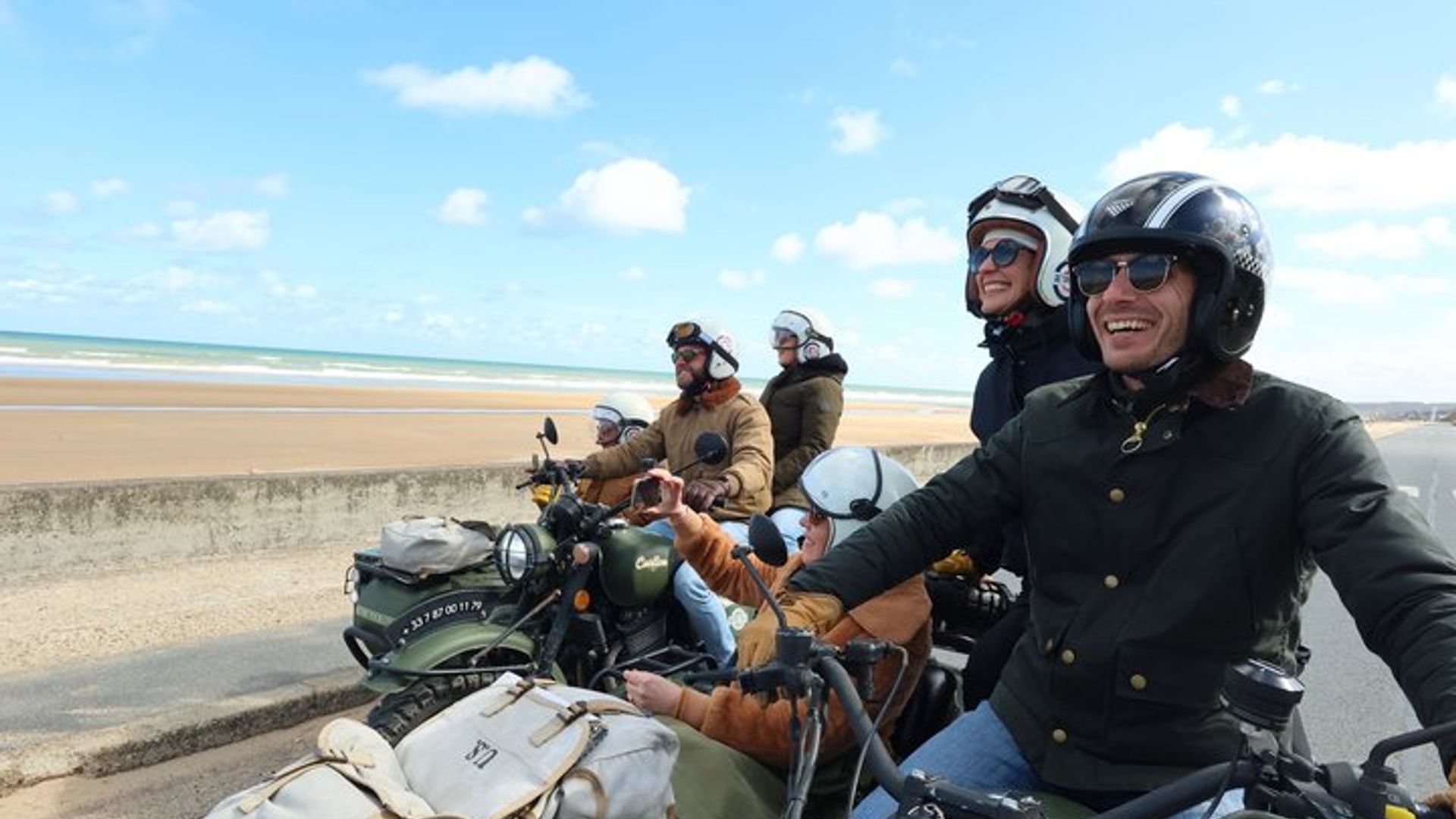 Excursión privada en sidecar por las playas del desembarco de Normandía