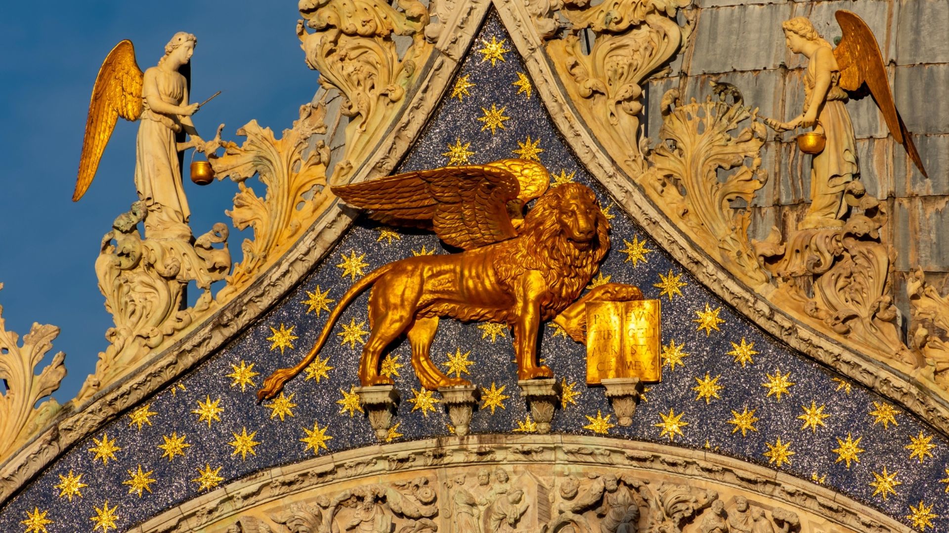 Tour Guiado ao Vivo pela Basílica Dourada de São Marcos