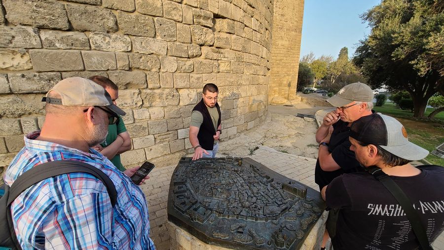 Old and Modern Baku Tour